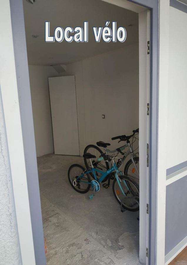 Duplex Plein Centre Ville 10B Malestroit المظهر الخارجي الصورة
